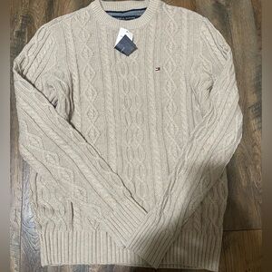 Tommy Hilfiger Cable Knit Sweater